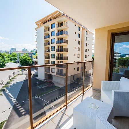 וליקו טורנובו Luxury Martina Apartment מראה חיצוני תמונה
